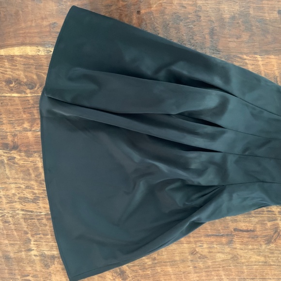 H&M skirt - Picture 3 of 3